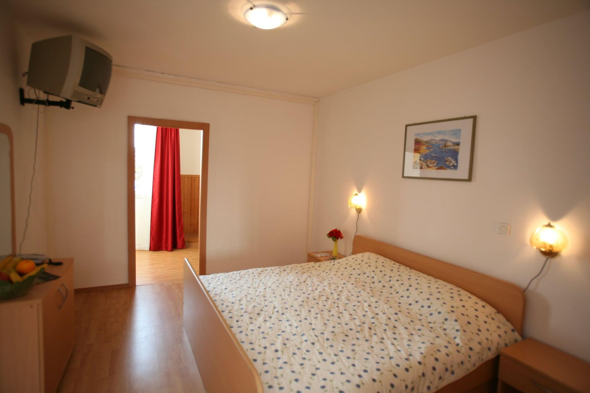 Hotel Omorika Punat Exterior photo